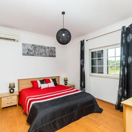 Quinta Do Selao * Cabanas de Torres